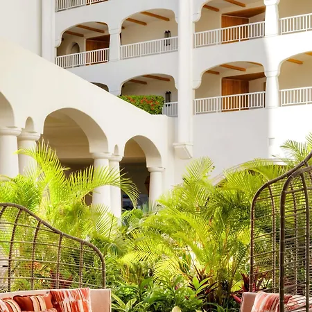 Fairmont Kea Lani, Maui-3